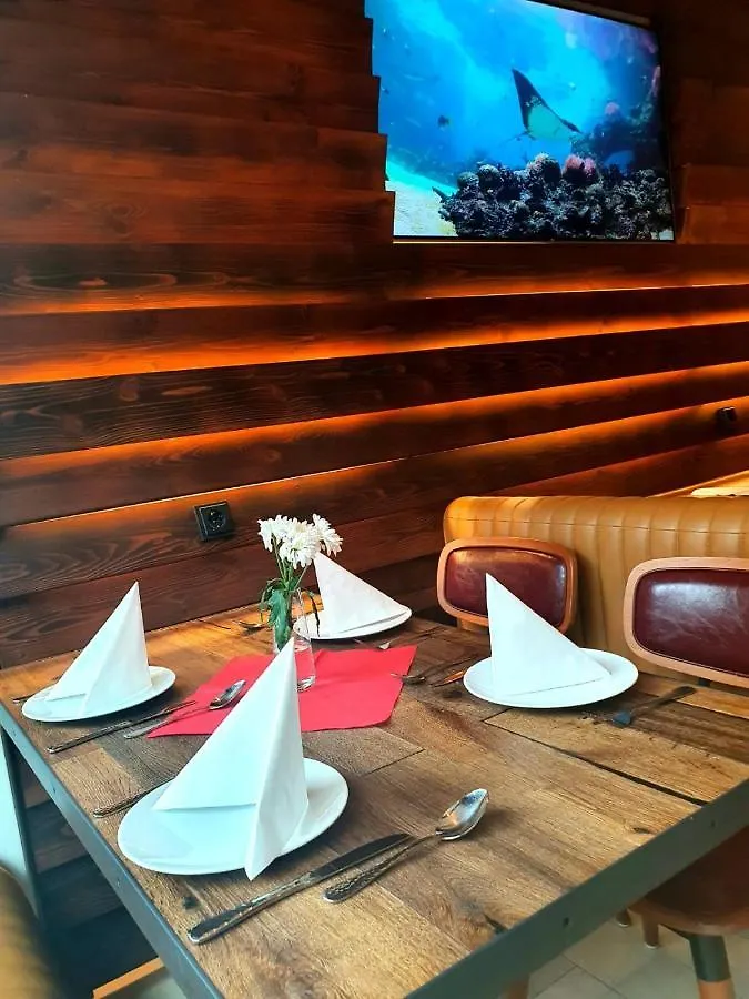 ***  Apricot Hotel 함브루크 독일