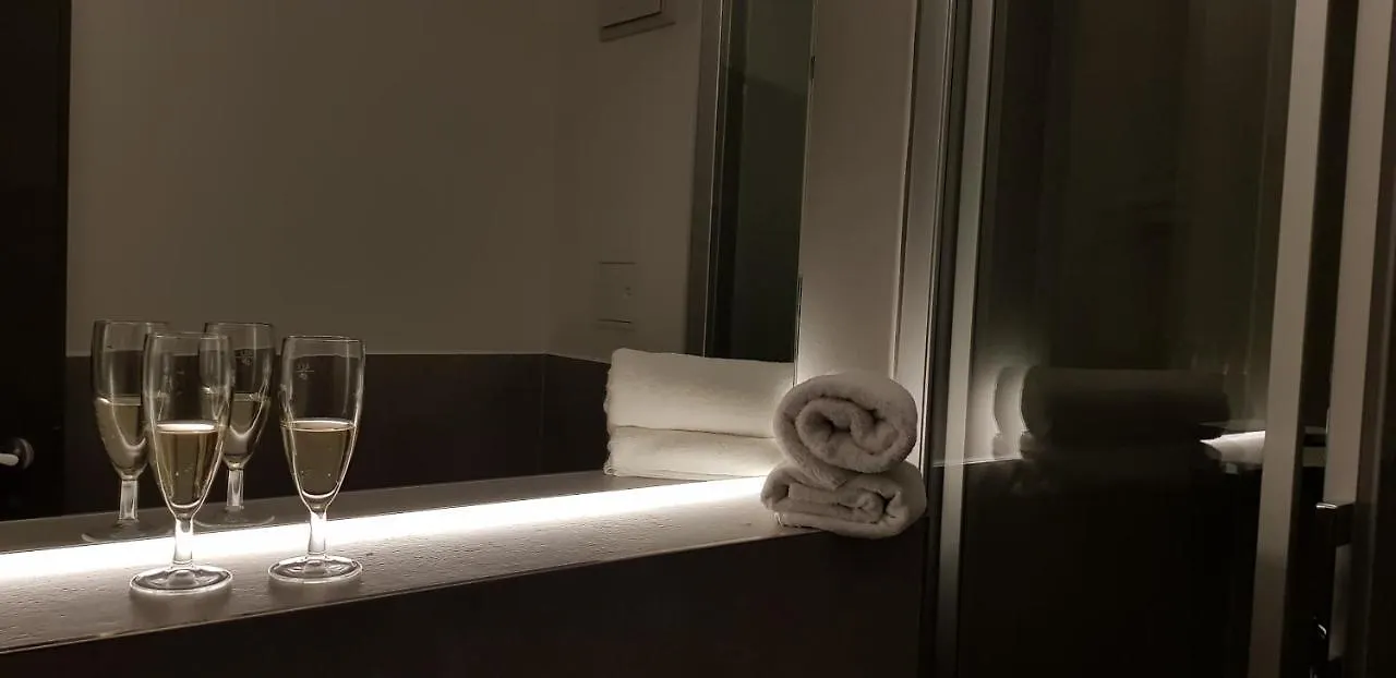 Apricot Hotel 함브루크