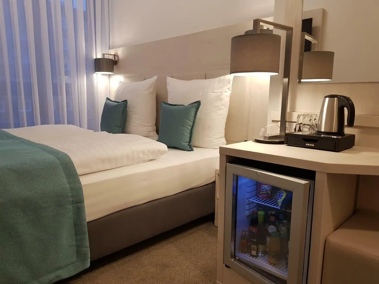 ***  Apricot Hotel 함브루크 독일